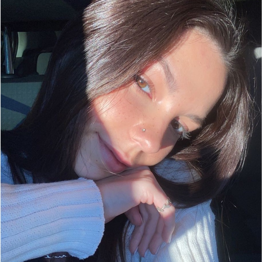 Meet your Posher, Sabrina